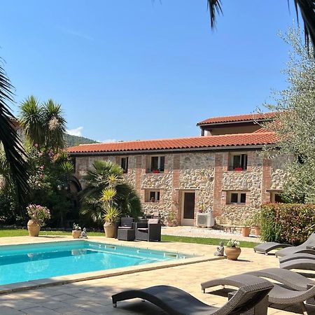 Domaine De La Tannerie Chambres D'Hotes Et Appartements Прад Экстерьер фото